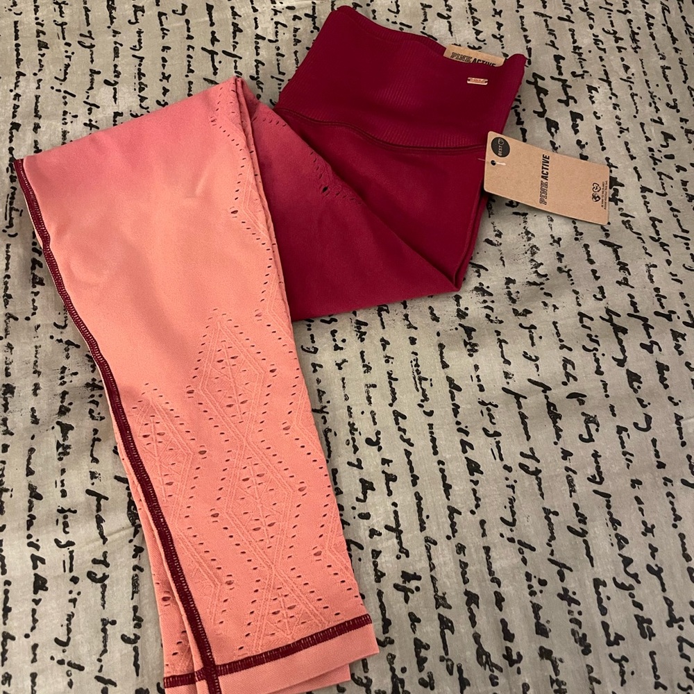 Victoria Secret Pink Active leggings